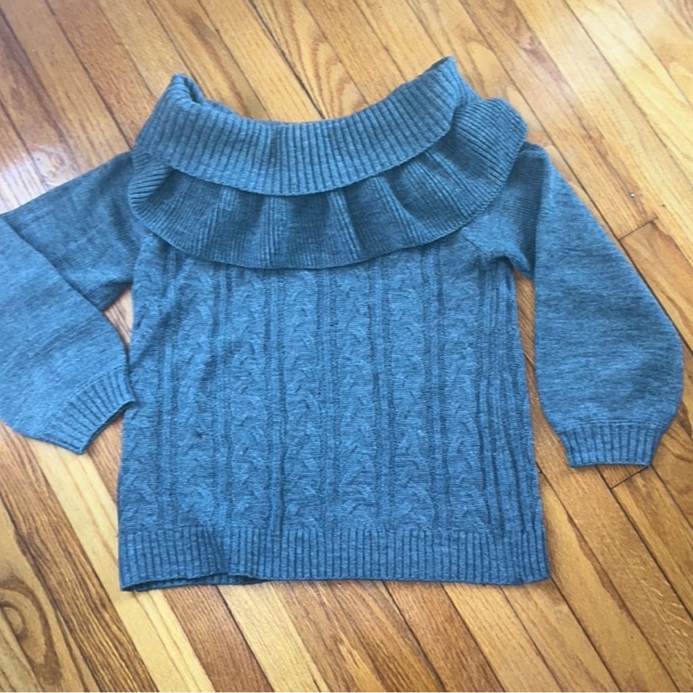 Love Riche Gray Off-the-Shoulder Sweater with Cable Knit Design